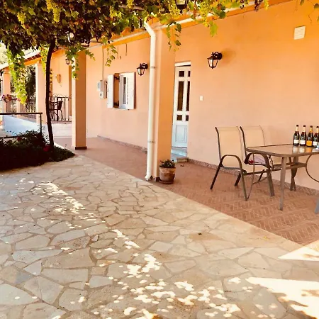 Corfou Villa Ágios Panteleḯmon