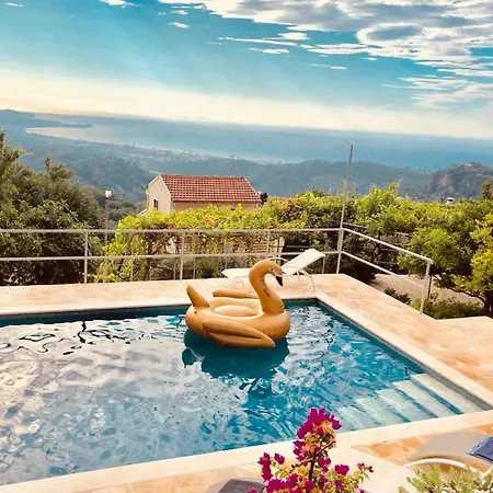 Villa Corfou